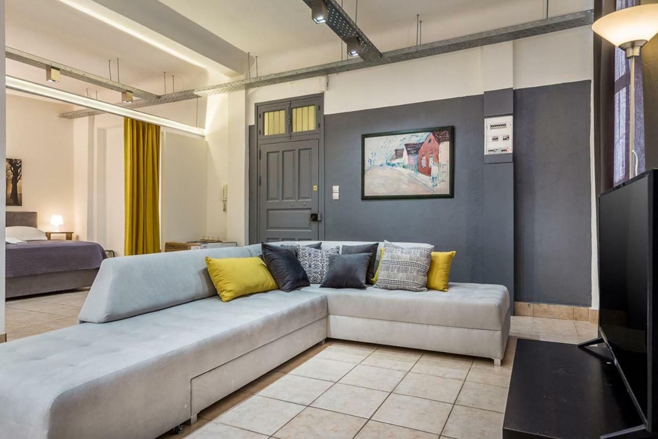 Renovated Loft At The Center Of Monastiraki Apartment Атина Екстериор снимка