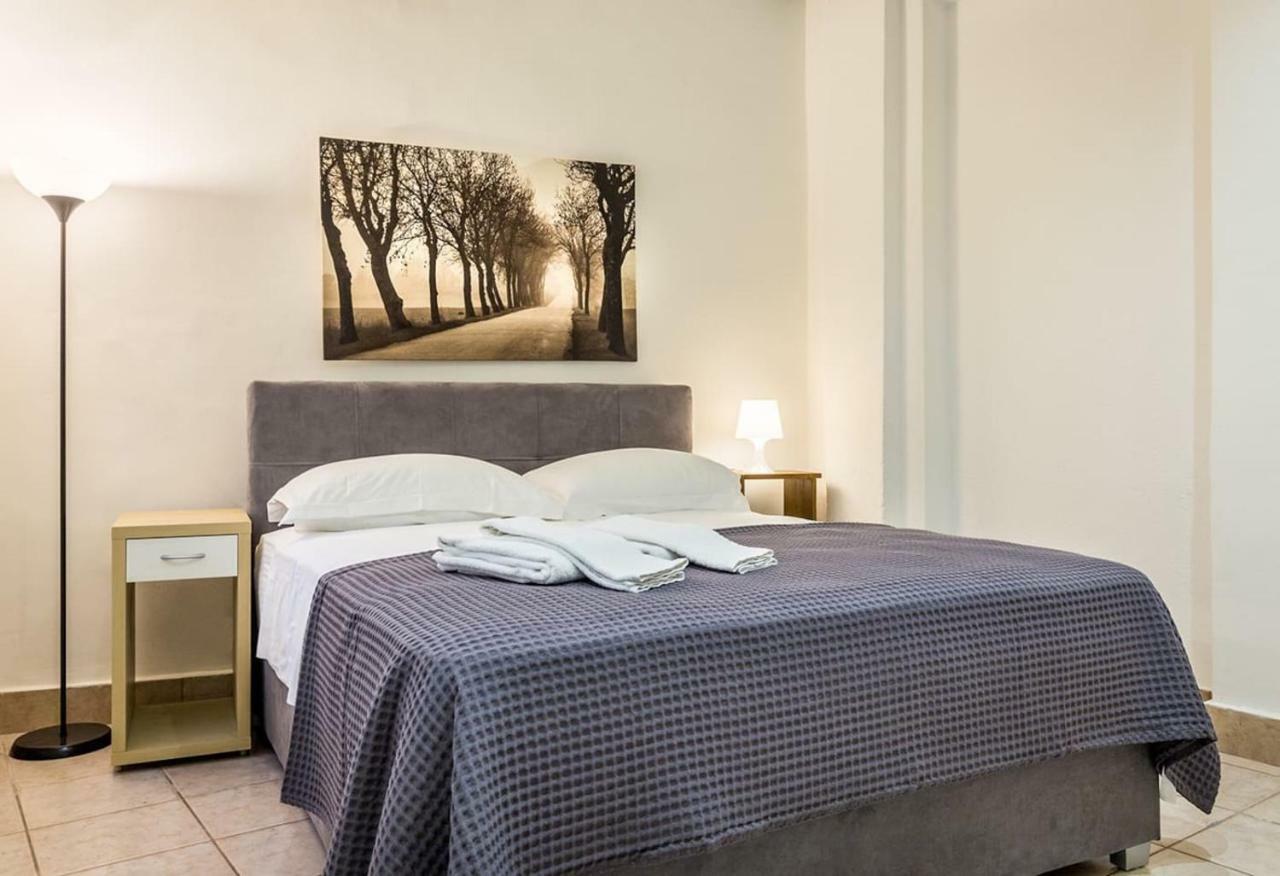 Renovated Loft At The Center Of Monastiraki Apartment Атина Екстериор снимка